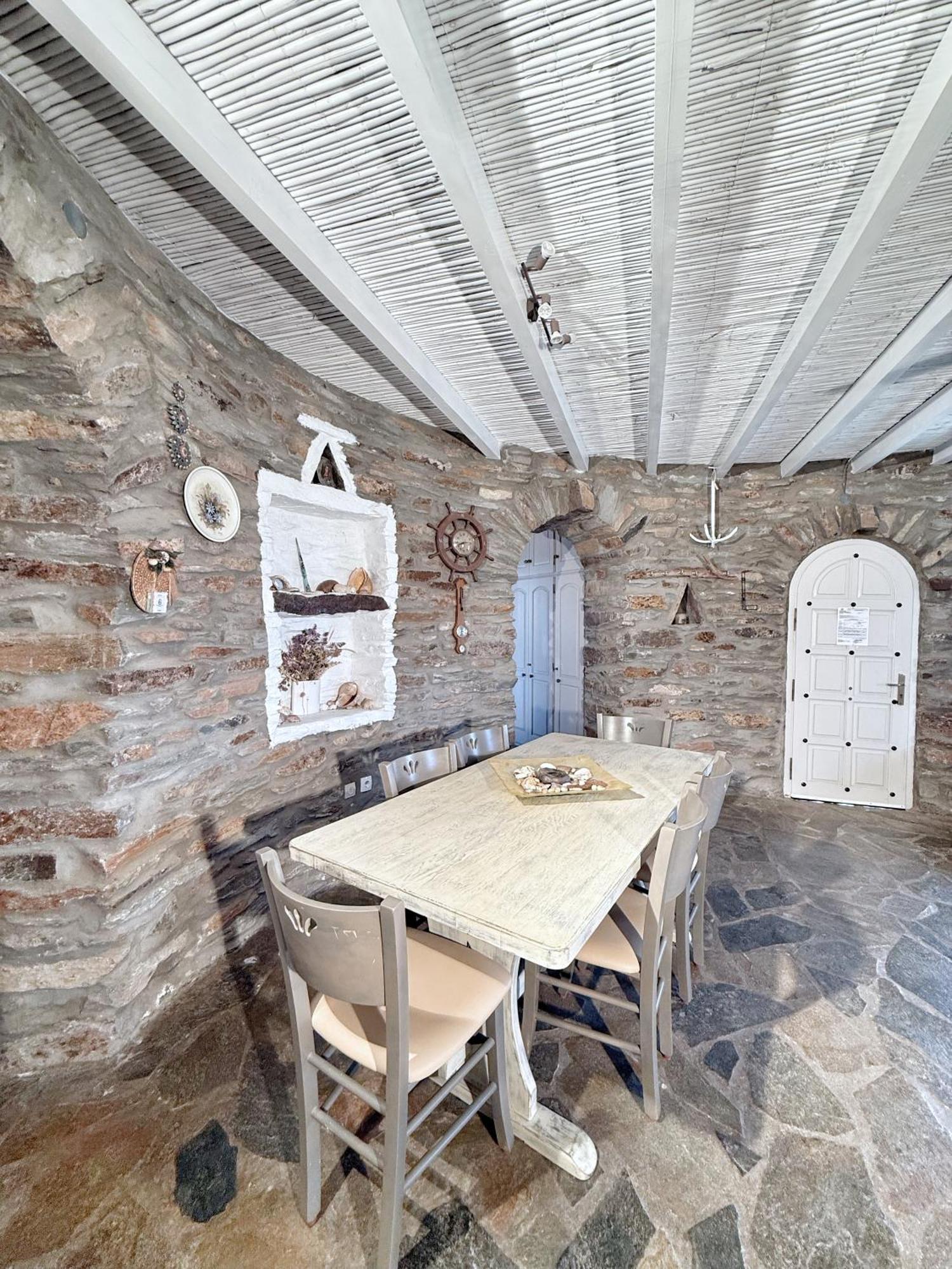 Вілла The Stone Windmill Koundouros Екстер'єр фото